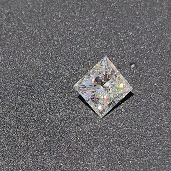 IGI Certified 2.56ct Princess Cut Lab Diamond